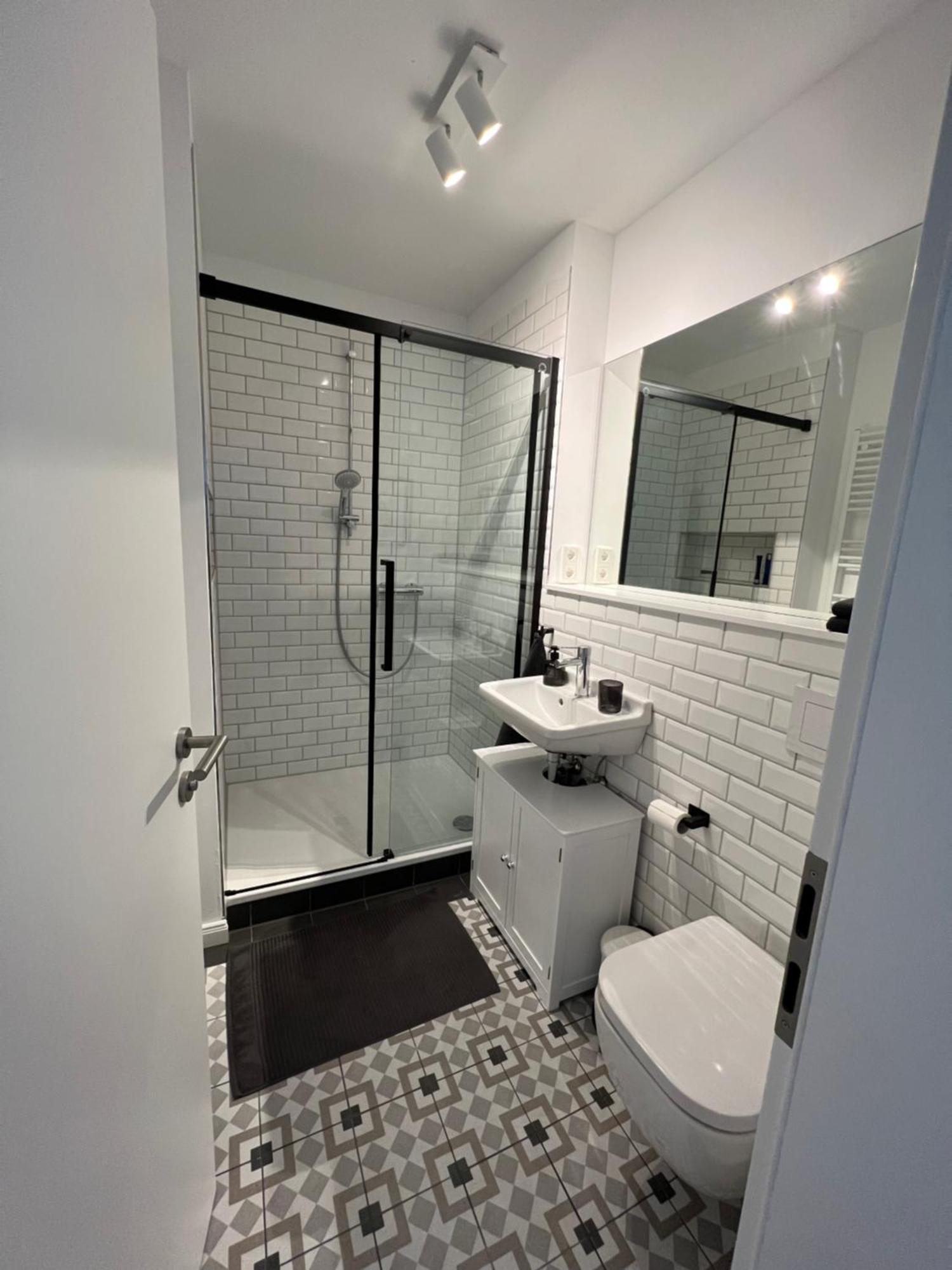 Zentrale, Schoene Design-Wohnung Im Coolen Viertel BRE Dış mekan fotoğraf
